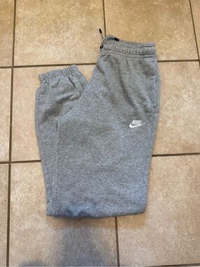 Nike Club Swetapants